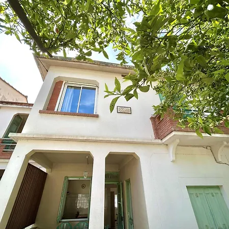 T3 Rez-de-jardin, 50m Plage, Parking Prive - Fr-1-388-238 *